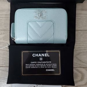 Chanel Blue Zippy Card Holder